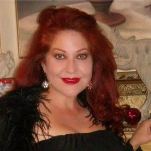 Meet your Posher, Mariela